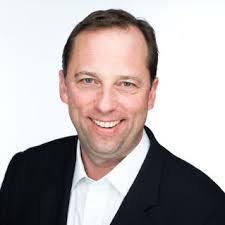 Jeffrey Hogarth's Instagram, Twitter & Facebook