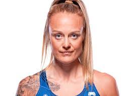 Miranda Granger's Instagram, Twitter & Facebook