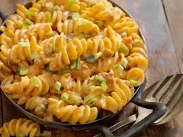100 g di semola rimacinata. Fusilli Con Panna E Passata Di Pomodoro Belli E Buoni