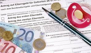 Der mutterschutz ist für alle mütter in einem beschäftigungsverhältnis, in der ausbildung und im studium im mutterschutzgesetz (muschg) gesetzlich vorgeschrieben. Mutterschutz Gehalt Wer Zahlt Und Wieviel Bekomme Ich Eigentlich