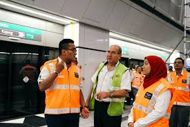 He also named mohammad azharuddin, ajay jadeja and saleem malik (pakistan) as players who had in some way or the other connected him to the bookies. Minister In Prime Minister S Department And Spad Ceo Visits Mrt Project Mrt Corp