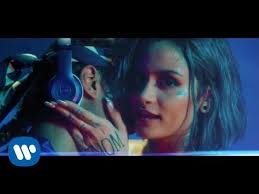 Kehlani Distraction Official Video Yasss This Is Hot Cuz Don T Get Distracted How Could I Not Kehlani Distraction Kehlani Music Videos