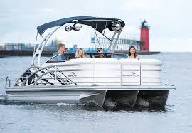 R 23 Swingback Pontoon Boat Boat Design Boat