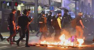 If portland was on the verge of calm prior to the arrival of the feds in force, it would have been the first time since the killing of george floyd. Da Pursues Riot Laser Charges Against More Portland Protesters Koin Com