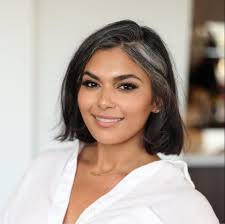 Mariam Mua Ahmed (@coocoocastle) • Facebook