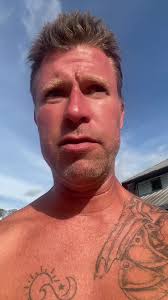 #stitch with @Snarky Nana #funny #dadsoftiktok #dadjokes #dadlife  apparently my va-jay-jay is named “Desperately Seeking Susan”.