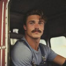 Aadam Khan (@aadamkh4n)