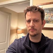 James Mara's Instagram, Twitter & Facebook