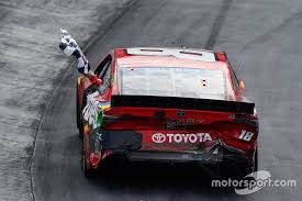 Where does kyle busch's winning streak end? Kyle Busch Rebounds From Early Wreck To Win At Bristol