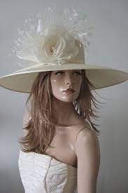 Large Ivory Ascot Hat Hire Hats For Royal Ascot Hat Hire London Hat Hire Berkshire Big Hats Or Ascot Mother Of The Bride Hats Royal Ascot Hats Hat Designs