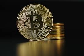 Gold has lost ground, as investors have flocked to cryptocurrencies to ride the momentum trade. Bitcoin Gold Bold Cityam Cityam