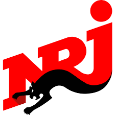 Au carrefour de l'histoire, le royaume de kaamelott apparait alors comme le nouveau phare de la civilisation. Nrj Belgique Kaamelott Un Long Extrait Du Film Devoile