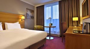 214 spacious, comfortable bedroomsstylish bar and restaurantconference roomsgymunderground car. Group Booking Jurys Inn Prague Praha 8