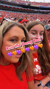#runthedangball #clemson #clemsonfb #clemsonfootball #clemsonfamily #tigers  #cutigers #clemsontigersfootball #clemsontigers #allin #ShowOffLandOFrost  #bestinthegame