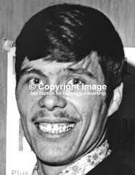 Seamus Brown's Instagram, Twitter & Facebook