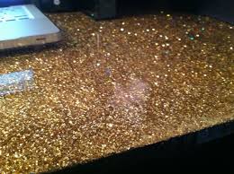 Diy Glamour Table Top Mix Glitter Mod Podge Paint On Table Top Let Dry Spray With Acrylic Add Another Glitter Layer Top Wit Diy Home Decor Home Diy Diy