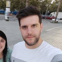 90+ perfiles de «Edgar Martín»