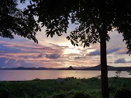 The northe rn half of volcano island falls under the jurisdiction of the lake. Howie Severino Dangers And Blessings In Taal Volcano S Shadow Cover Stories Gma News Online