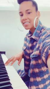 Do me a fav. 🖊 something to this lil thing I was just vibin