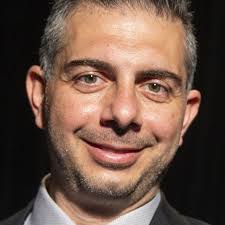 Tommies men's hockey coach Rico Blasi