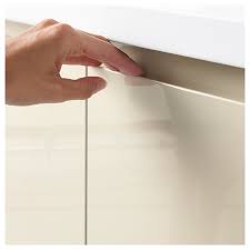 Get exclusive offers, inspiration, and lots more to help bring your ideas to life. Voxtorp Porte Brillant Beige Clair 20x80 Cm Ikea