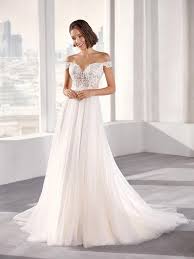 Scopri tutti gli abiti da sposa; Jolies By Nicole Spose