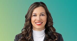 Dennis Ahnen's Instagram, Twitter & Facebook