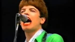 ENGINE ALLEY : COOL FOR CATS