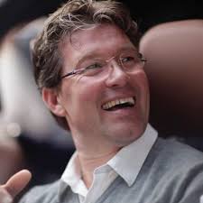 Marc Roelofs (@RoelofsMarc)