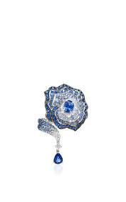 Enchanted Garden Diamonds And Blue Sapphire Ring Moda Operandi Blue Sapphire Rings Stunning Jewellery Sapphire Jewelry