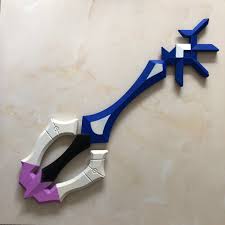 4 Styles Kingdom Hearts Sora Heartless Giant Key Shadow Cosplay Sword -  CosplayWare.com