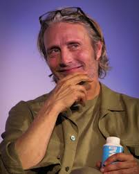 Heidi (@darkmagician)