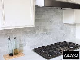 Carrara Bianco 3 6 Kitchen Backsplash Marble Tile Backsplash Kitchen Kitchen Backsplash Designs Marble Backsplash Kitchen