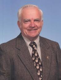 Oliver Harrell's Instagram, Twitter & Facebook