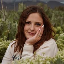 Amazon.com: L'Oréal Professionnel Paris Mousse de peinado extra de volumen  completo para todo tipo de cabello, proporciona una fuerte sujeción :  Belleza y Cuidado Personal