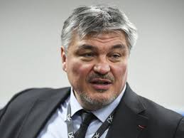 David douillet was four time world champion and a phenomenon in france. David Douillet Est A Lyon Pour Recevoir Son 8e Dan