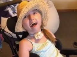 Mum 'left disabled daughter to die after turning off oxygen alarm' while  dad was out