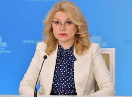 В великобритании, где штамм «дельта» стал доминирующим, больные теперь чаще всего жалуются на головную боль, боль в горле, повышенную температуру и насморк. Wpgsdglylvohm
