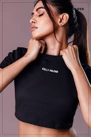 Kelly Felder's Instagram, Twitter & Facebook