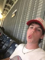 Nathan Albertson‏ (‎@NathanAlberts0n)