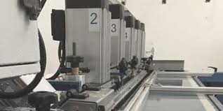 Lassen sie sich trittstufen und setzstufen aus ihren fliesen schneiden. Fliesenschneiden Com Fliesen Sockel Individuell Nach Mass