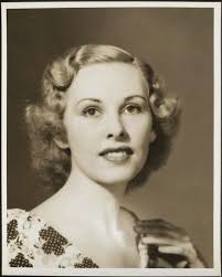 The Radio City Rockettes: New York City's Dancing Queens