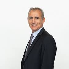 No need to wander anywhere. Vos Elus Metropolitains