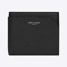 ファッションプレス