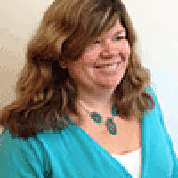 Lisa Simoneau's Instagram, Twitter & Facebook