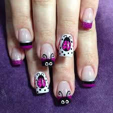 Decoración de uñas animal print, un diseño de uñas que te enseñaremos a realizar paso a paso desde youtube, con ayuda de una de las mejores diseñadoras de uñas decoradas. Unas Decoradas Para Ninas Divertidas Y Faciles