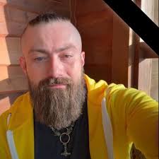 Izzy Buholzer ….. this one is just for you!!! The maker of 'Scotchy'.