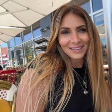 Siyata Mobile Receives First Major Purchase Order in Canada for its Uniden®  UV350 4G/LTE In-Vehicle All-In-One Smartphone