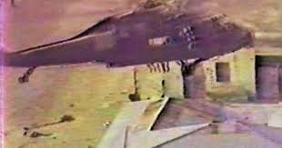 Страна вымирает от голода, число жертв превысило триста тысяч человек. Never Before Seen Military Footage Of Black Hawk Down Cbs News