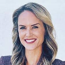 Jeanette Bowles's Instagram, Twitter & Facebook